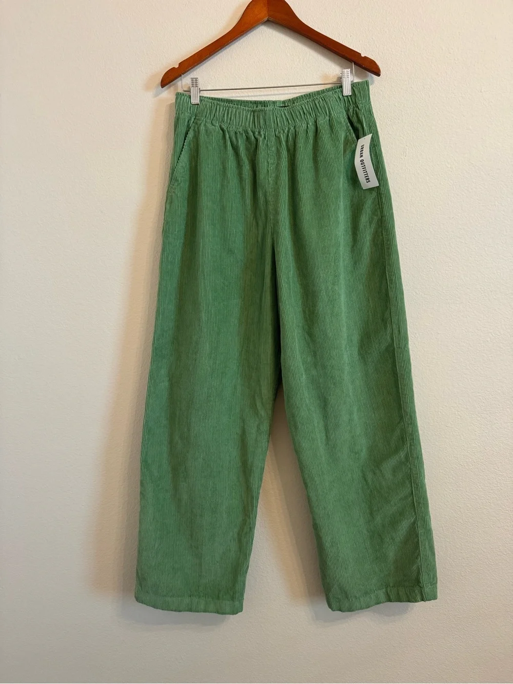Urban Outfitters Baggy Solid Cotton Corduroy Beach Pant M Green